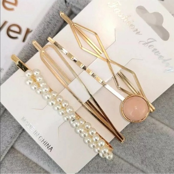 Accessories - 👍🏽Hair Accessory Set👍🏽